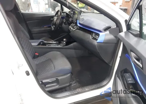 2021 Toyota C-Hr Xle z USA, uszkodzony, nr VIN NMTKHMBX4MR131999